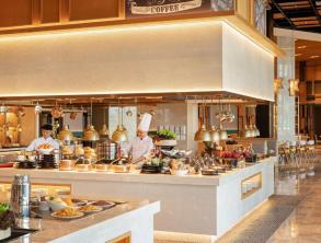 MOVENPICK CAM RANH